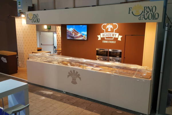 allestimento stand fieristico forno d'asolo caorle - fiera alto adriatico